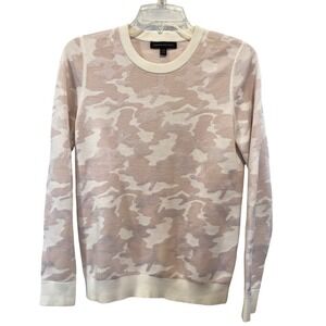 Banana Republic Womens XS Pink Camo Crewneck Knit Sweater Long Sleeve Pastel